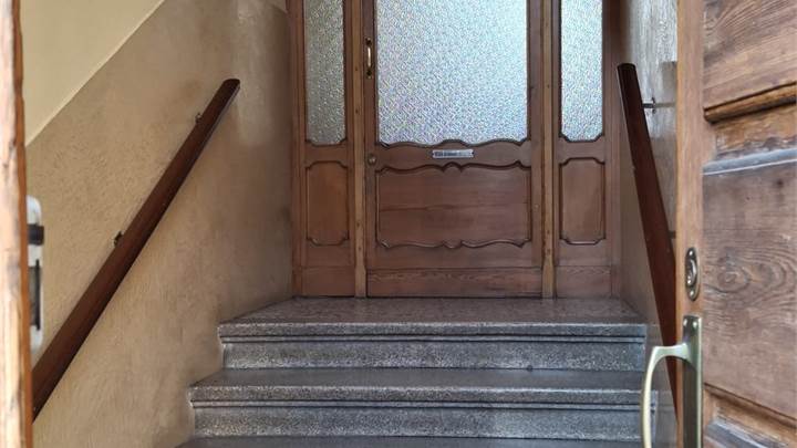 NOVARA SAN MARTINO DUE LOCALI CON BOX